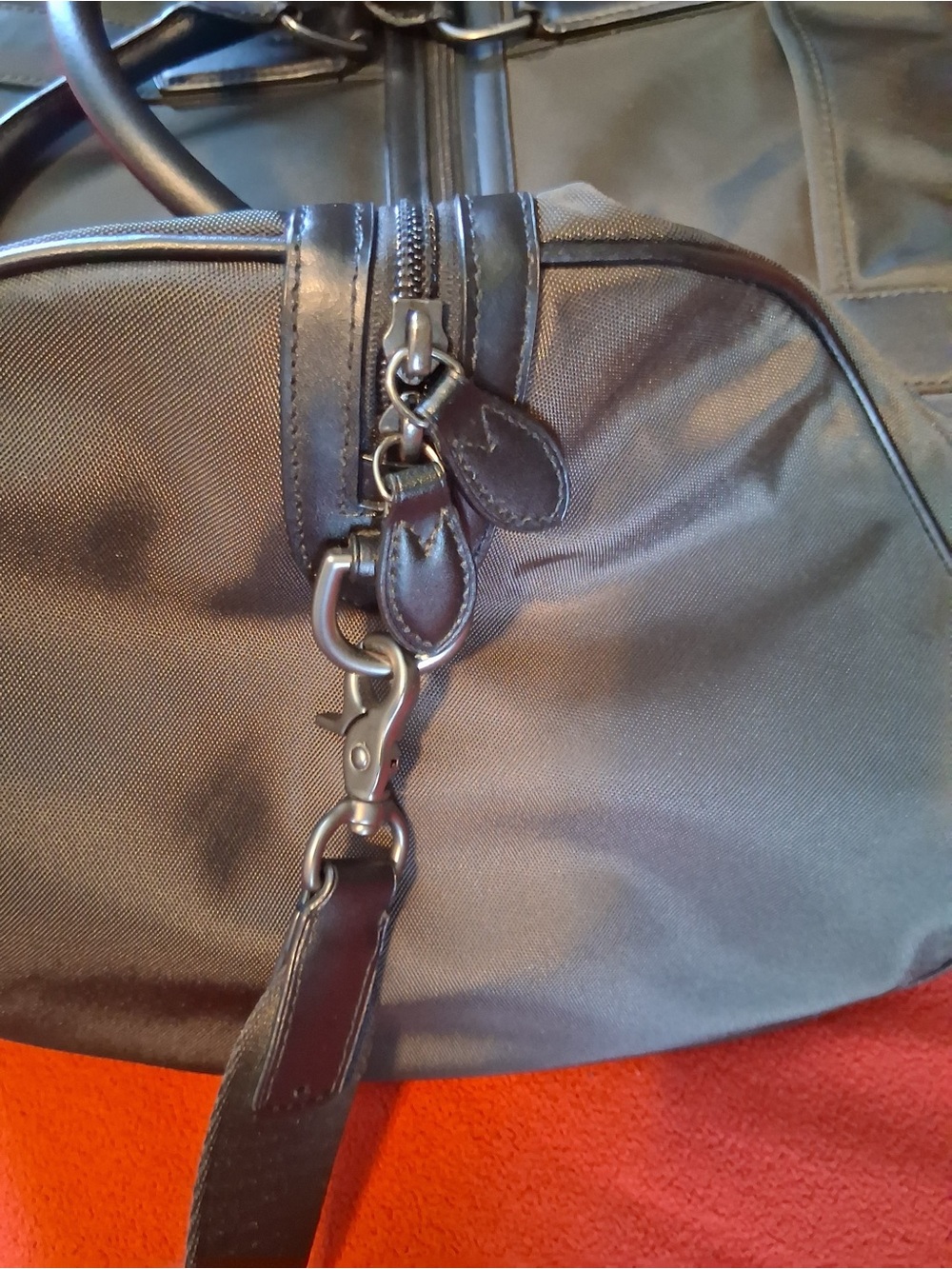 Polo by Ralph Lauren Olive Green Men's Duffel Bag with Black Leather Handles - Picture 5 of 9